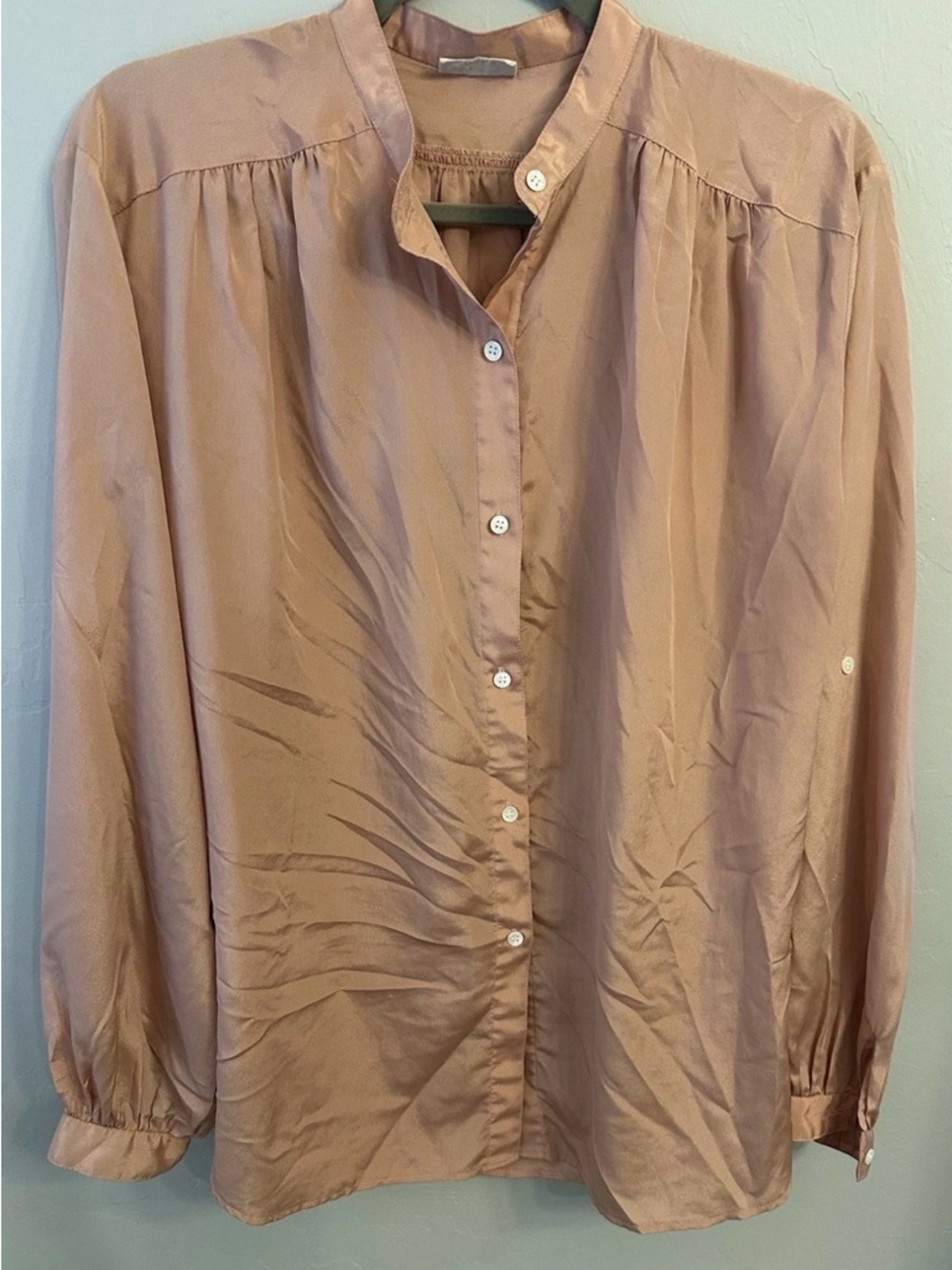 70s Women’s Campus Casuals Mauve Colored Button Up Blouse with Split Hem